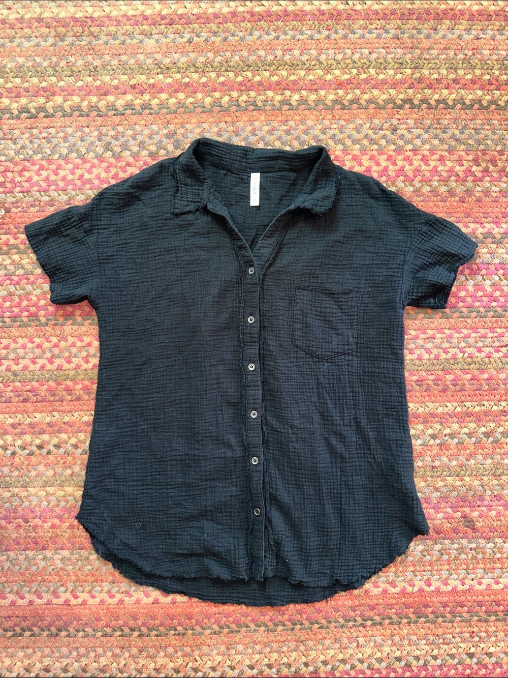 ZENANA Black TEXTURED Short-Sleeve Button-Up Shirt